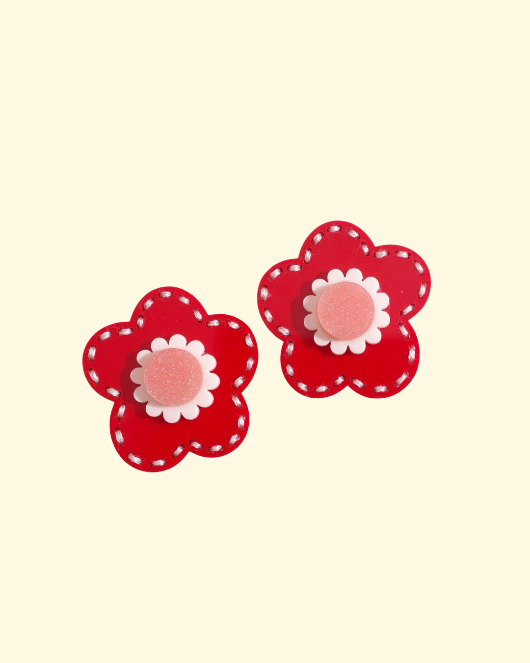 STITCH FLOWER EARRING / PIERCE