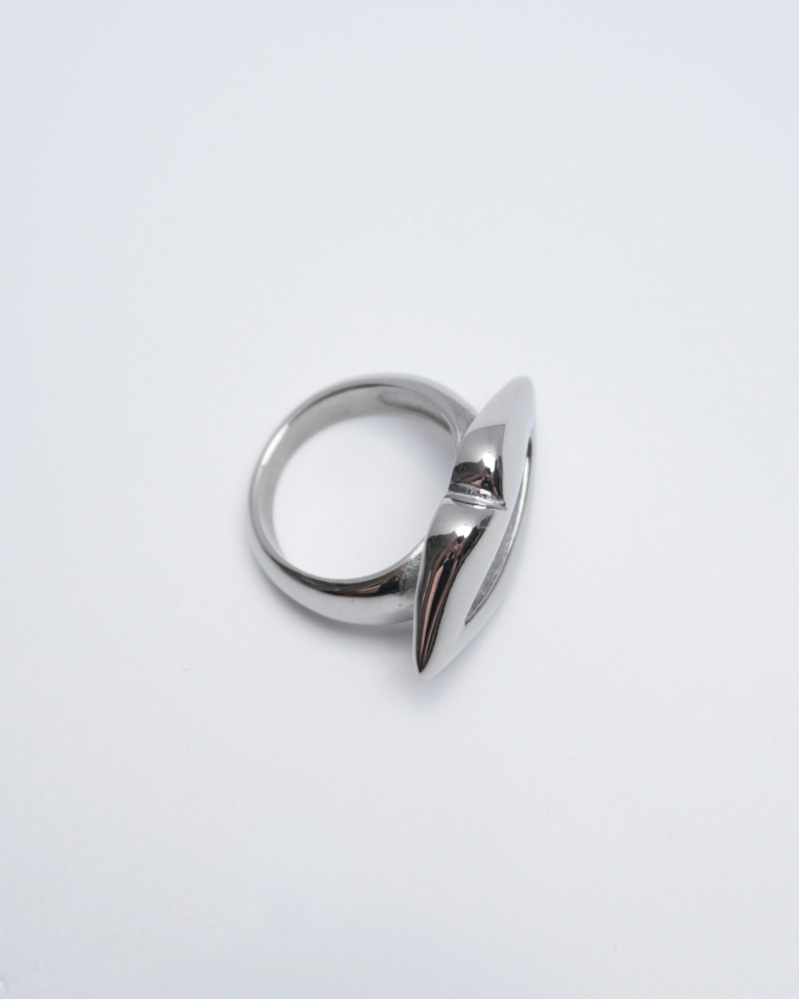 LIPS RING