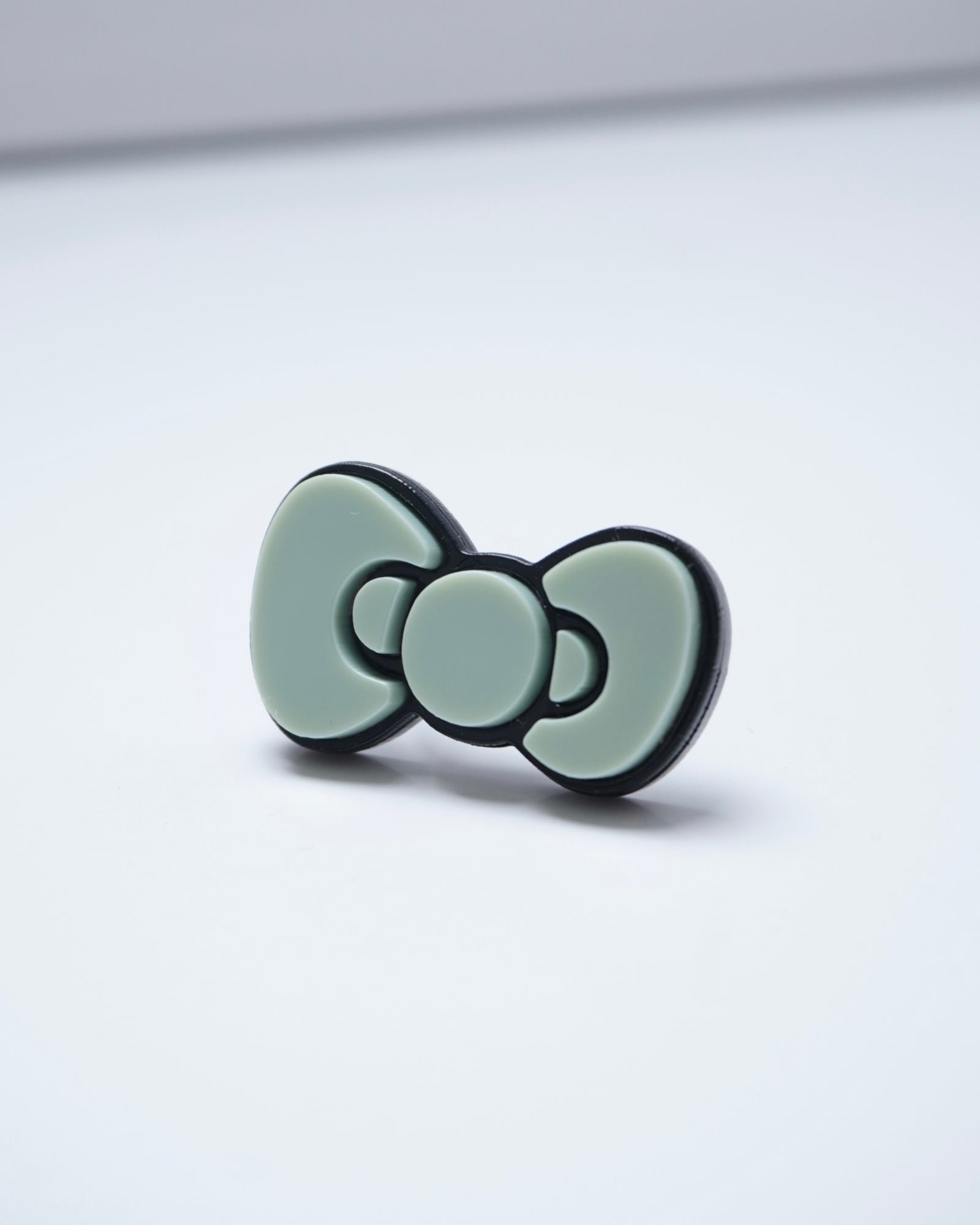 HELLO KITTY RIBBON RING
