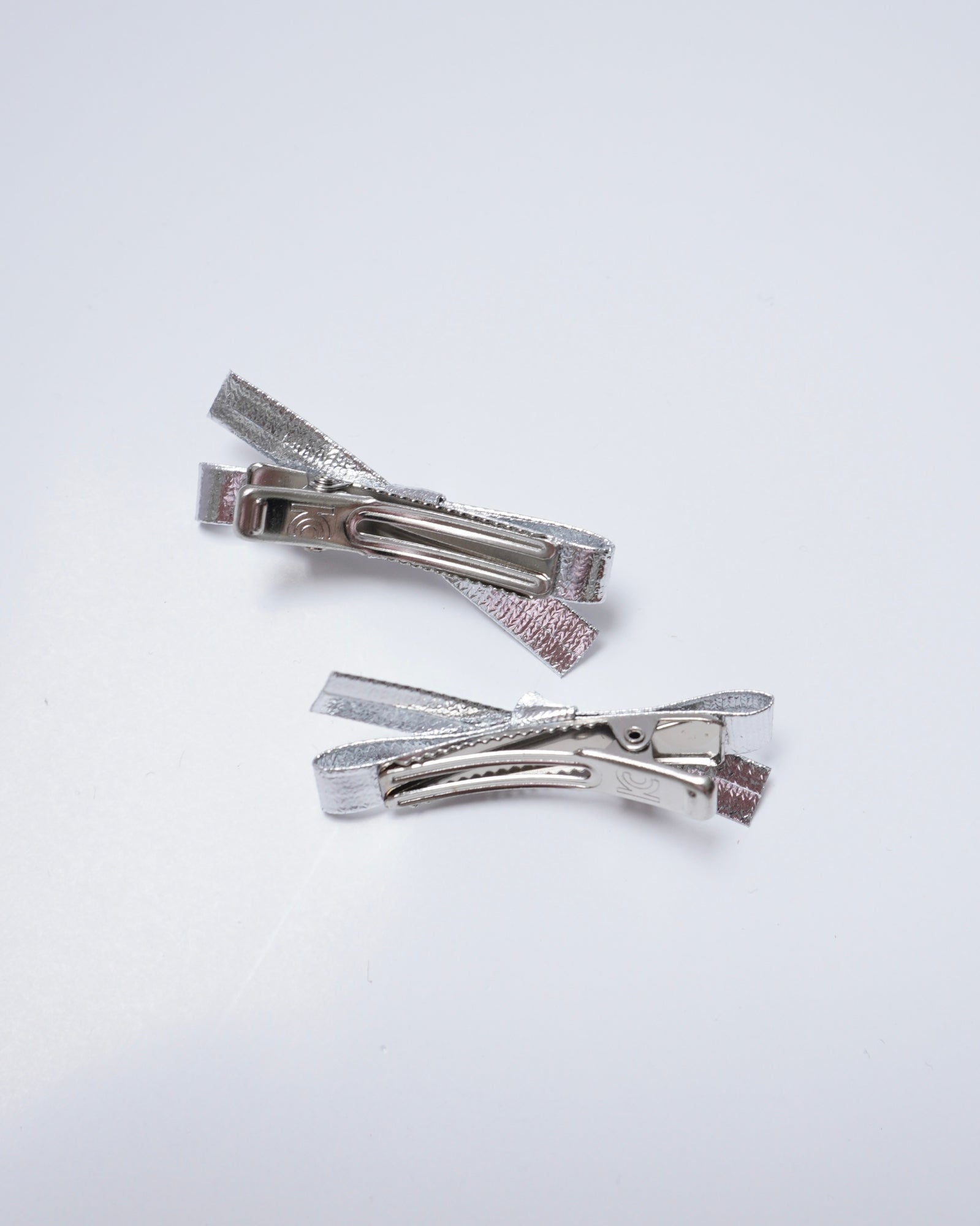 METALLIC RIBBON MINI CLIP (2PCS)