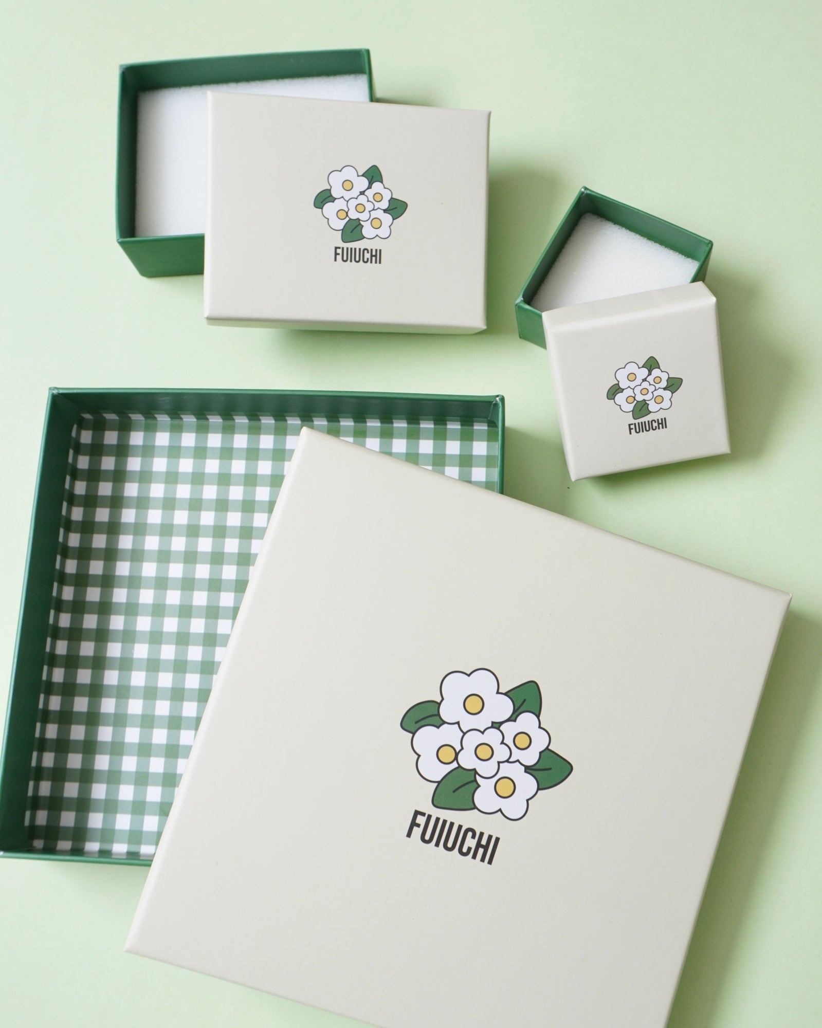 GIFT BOX