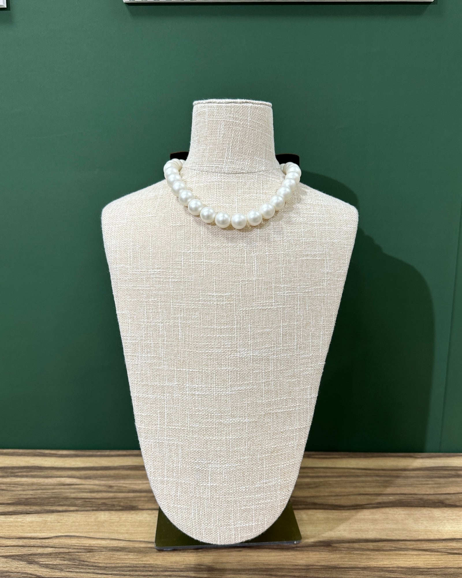 VELVET RIBBON TIE NECLACE