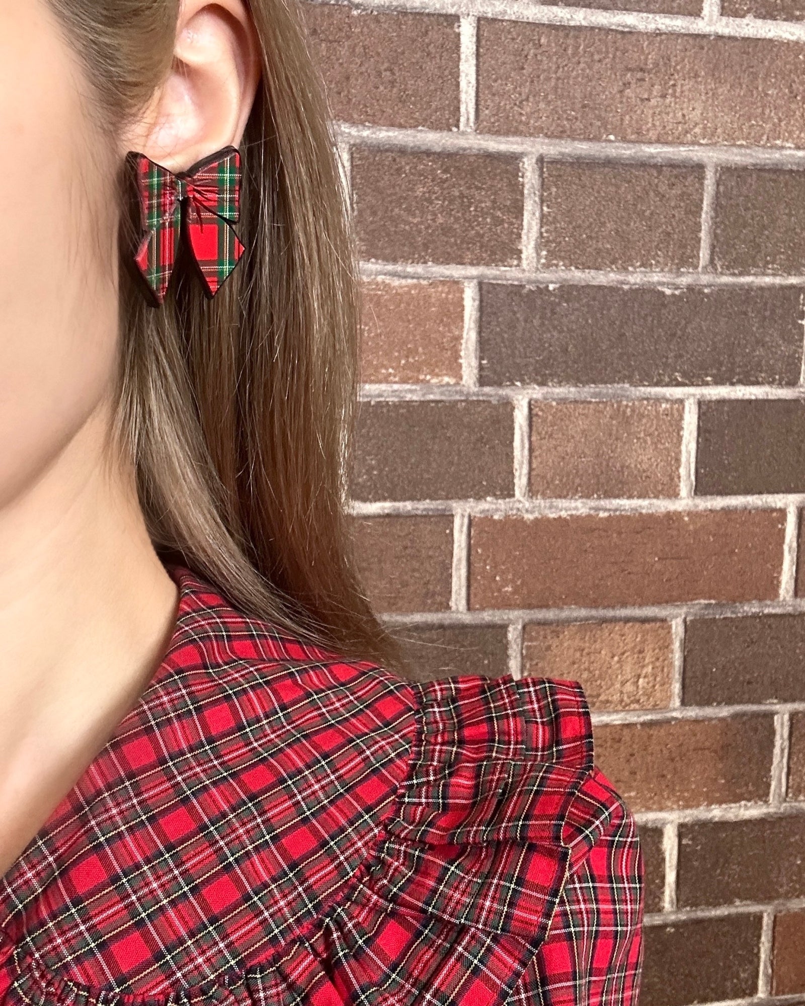 BOW EARRING / PIERCE