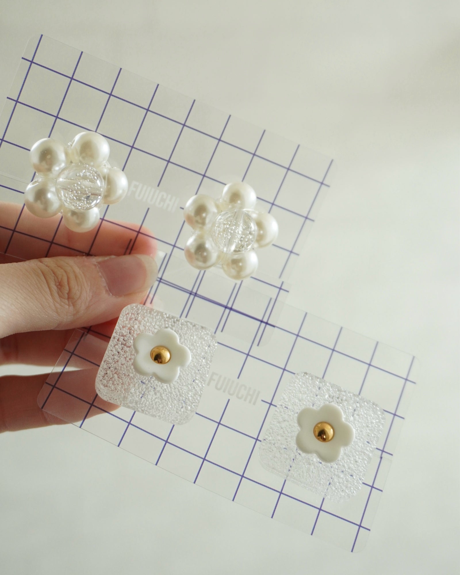 FUI PURE BUBBLE EARRING / PIERCE