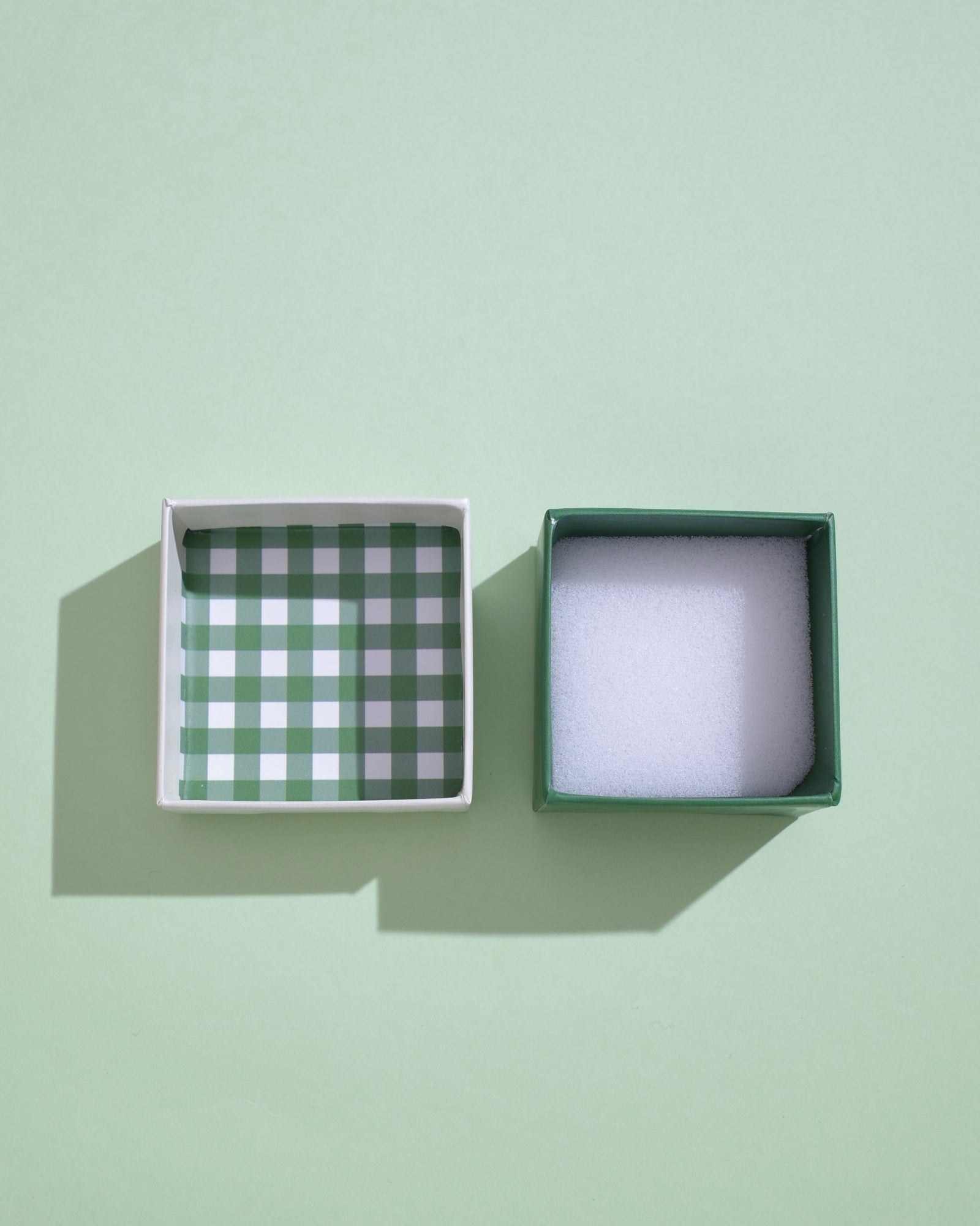 GIFT BOX