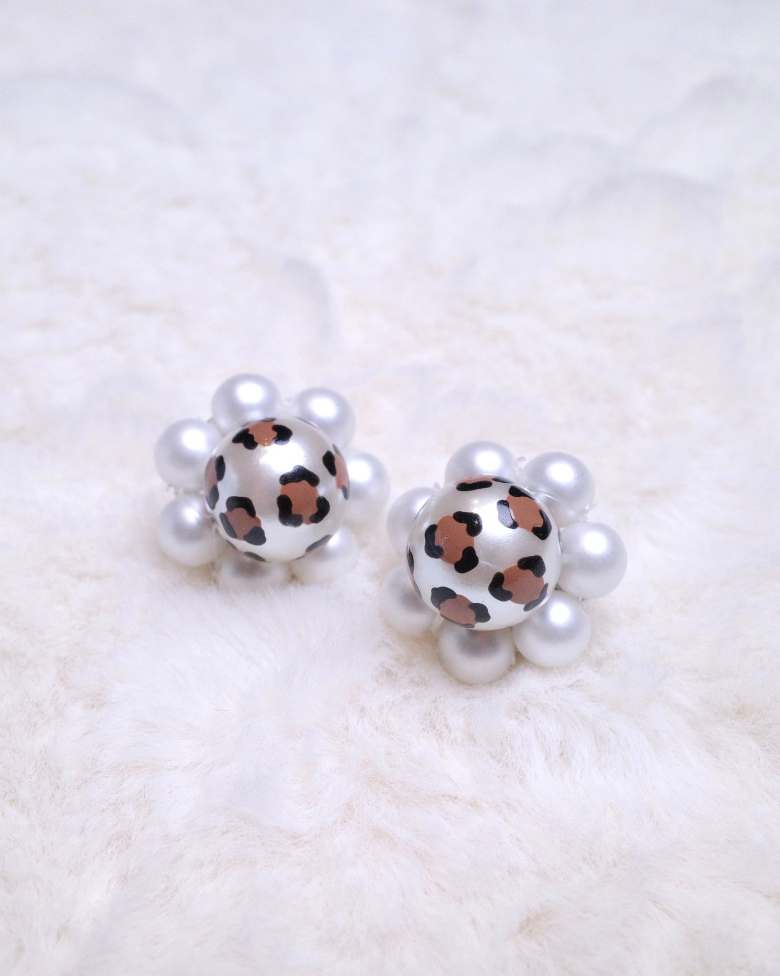 FUI PURE LEOPARD EARRING / PIERCE