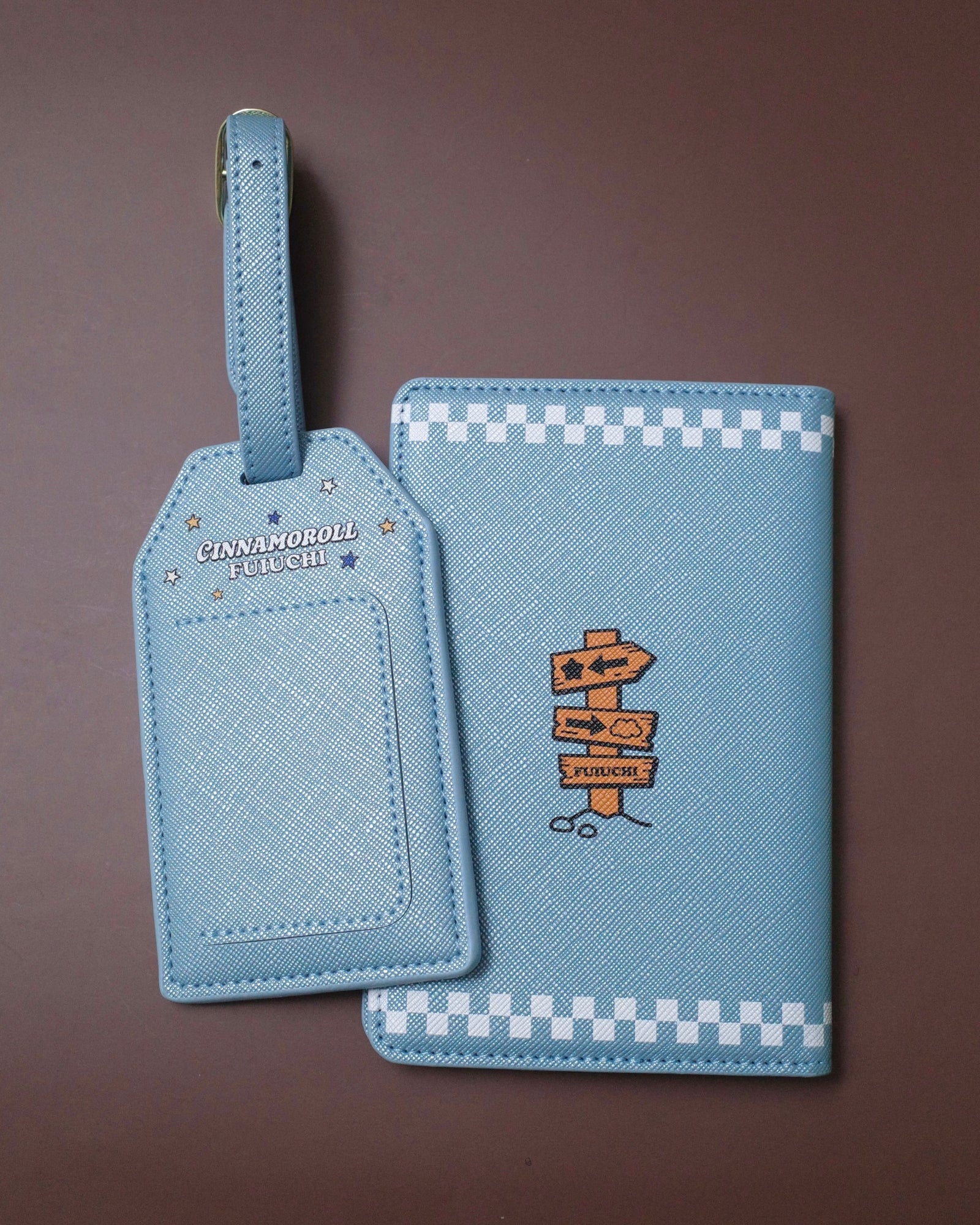 PASSPORT & NAMETAG SET