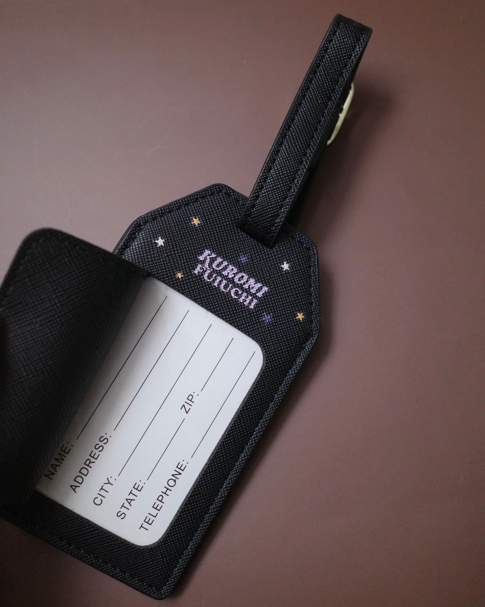 PASSPORT & NAMETAG SET