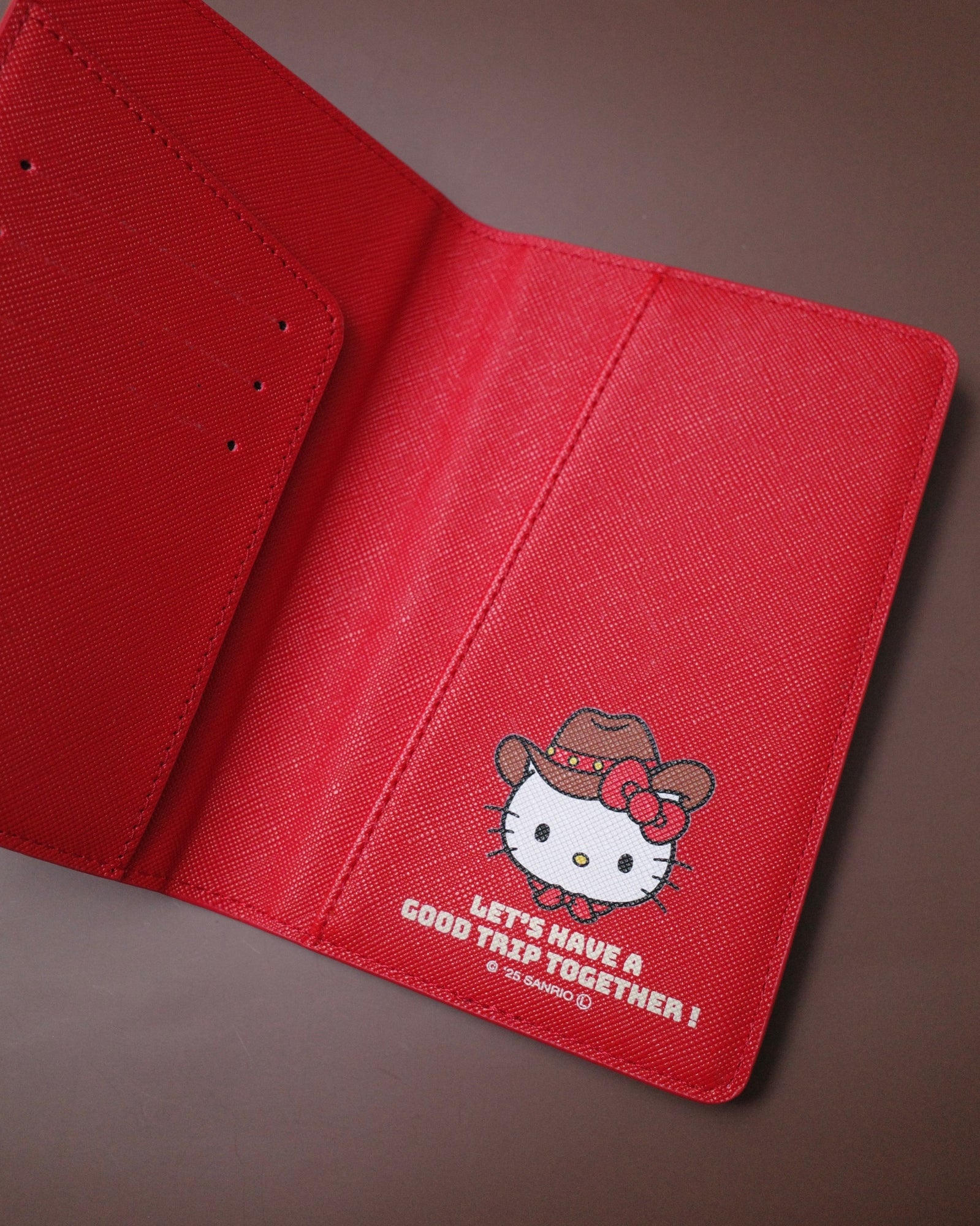 PASSPORT & NAMETAG SET